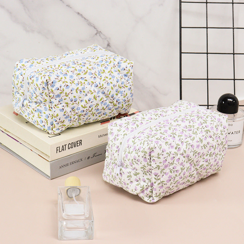 Wholesale Small Fresh Floral Makeup Large Capacity Storage Bag